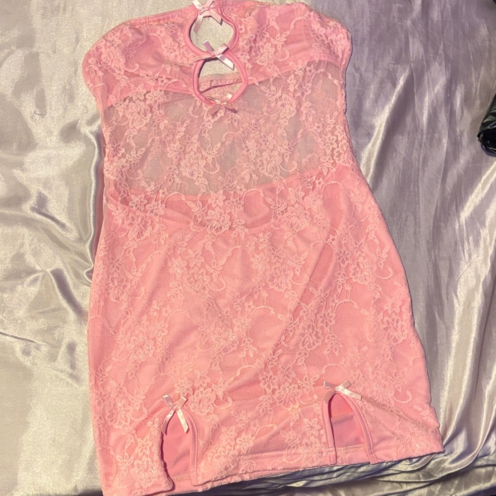 SHEIN Pink Lace Backless Dress